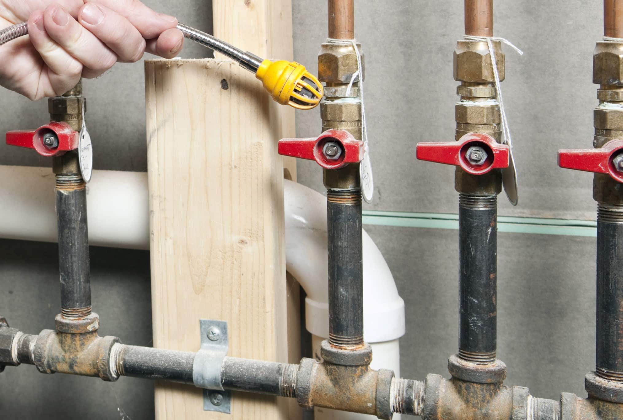 Plumber Needed? Gas Leak Detection and Repair.