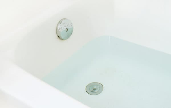 leaking bathtub drain