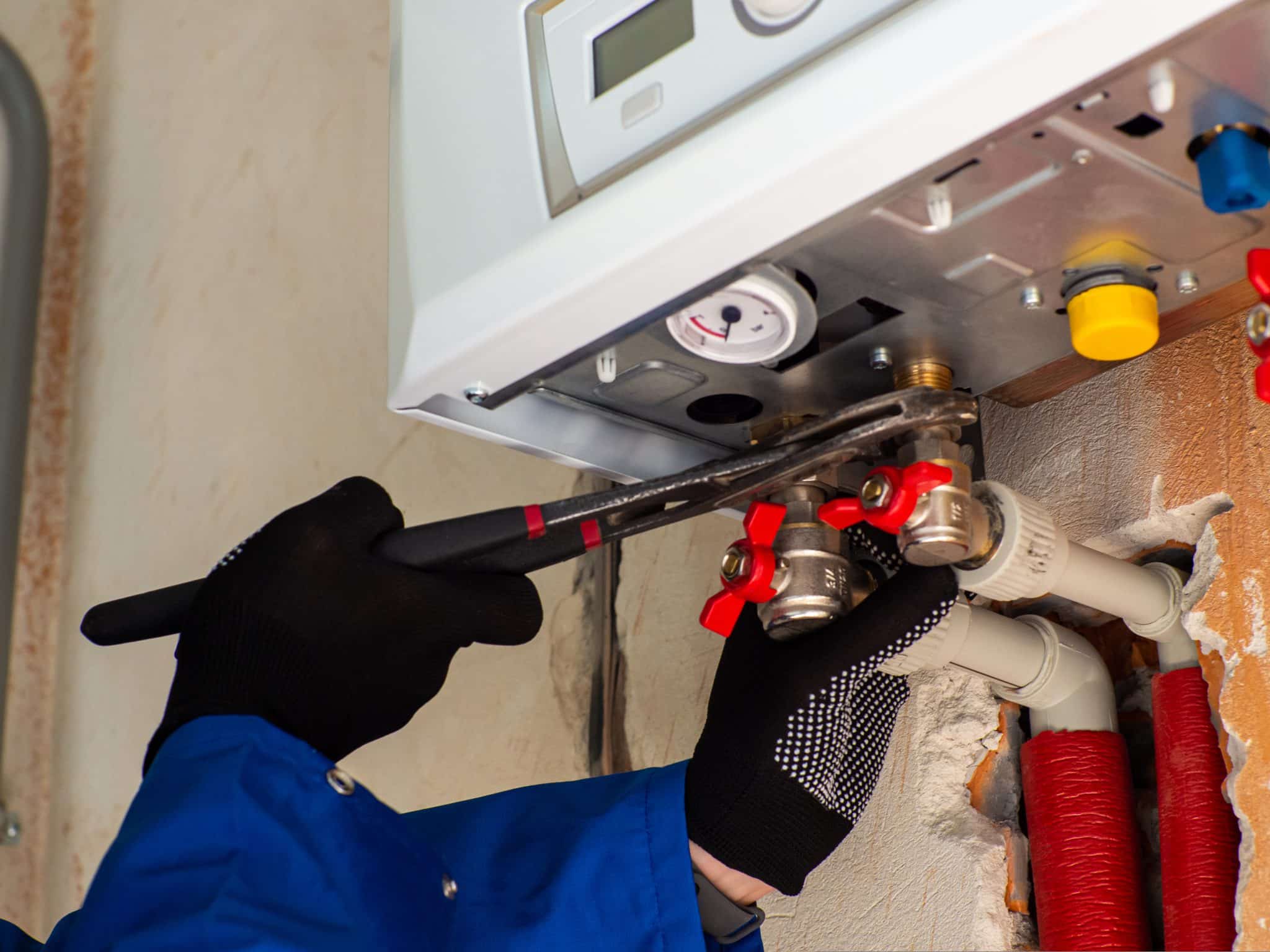 Professional Plumbers in Keller, TX for Water Heater and Water Pipe Installation and Repair.